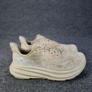 Hoka One One Clifton 9 Shoes Womens Size 6.5 Beige Running Sneakers 1127896 SSEG